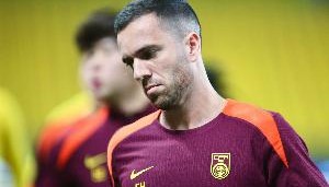 媒体人：无论是这一场还是上一场，伊万对塞鸟的使用都有些保守